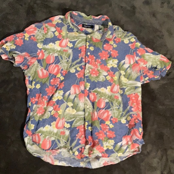 Nautica Casual Floral design short sleeve button down men’s size xl - Picture 1 of 4